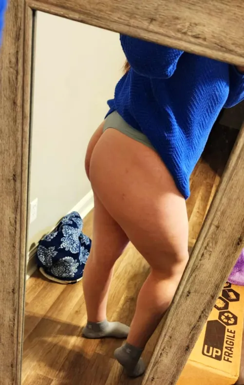 Thumbnail Love for a Big Milf Ass: Thrills in a Thong by Prior_Objective_5600 in the MilfPanties Category