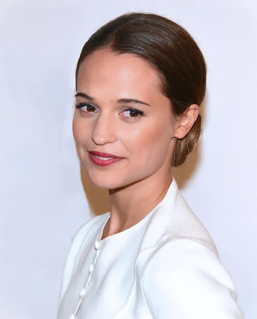 Thumbnail JumpySignature5588 Presents the Beauty of Alicia Vikander