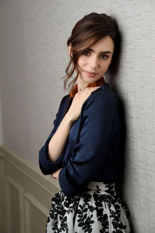 Thumbnail Lily Collins: Embracing the Beauty of Pretty Girls | Skyline_Drifter