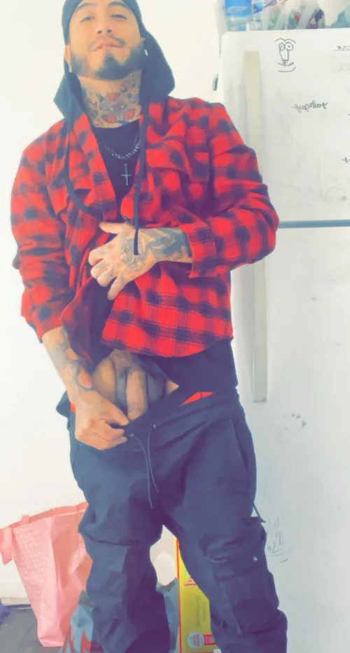 Thumbnail Unsure About Hotness: Stylehokage Shares on Hotguyswithtattoos