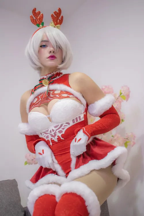 Thumbnail Holiday Cheer: Christmas 2B Cosplay by sheliymidori