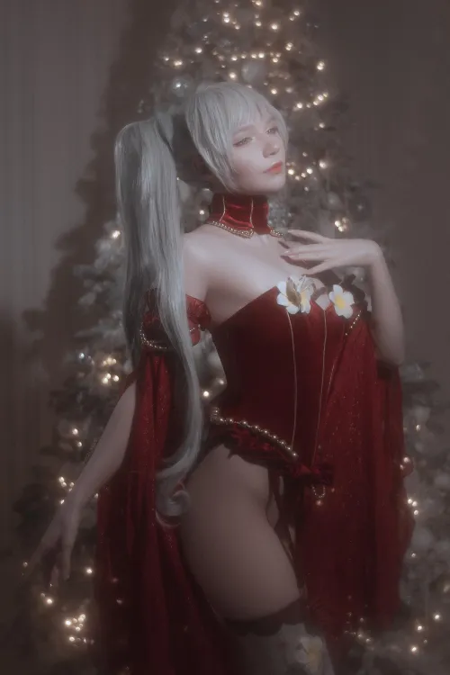 Thumbnail Classic Elegance: Weiss Schnee Cosplay by michikyunn | michi_kyunn