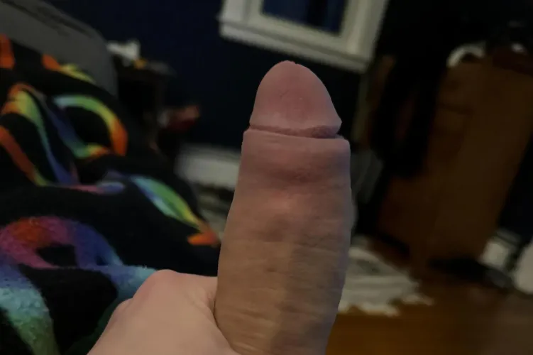 Thumbnail Exploring Pulling Back at 38m: A Foreskin Insight by OwlCheeseCakes