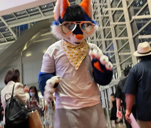 Thumbnail Unexpected Encounter: Wait, Hold Up - Furry Surprises