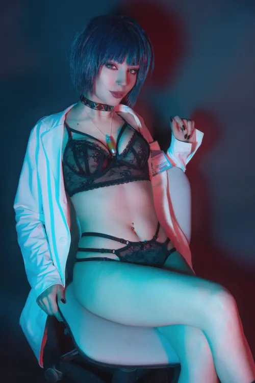 Thumbnail Tantalizing Cosplay: Tae Takemi Transformation | Weird-Doughnut7002