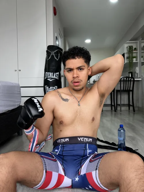 Thumbnail gregorboxerthick's Dripping After MMA Workout in AlphaMalePorn