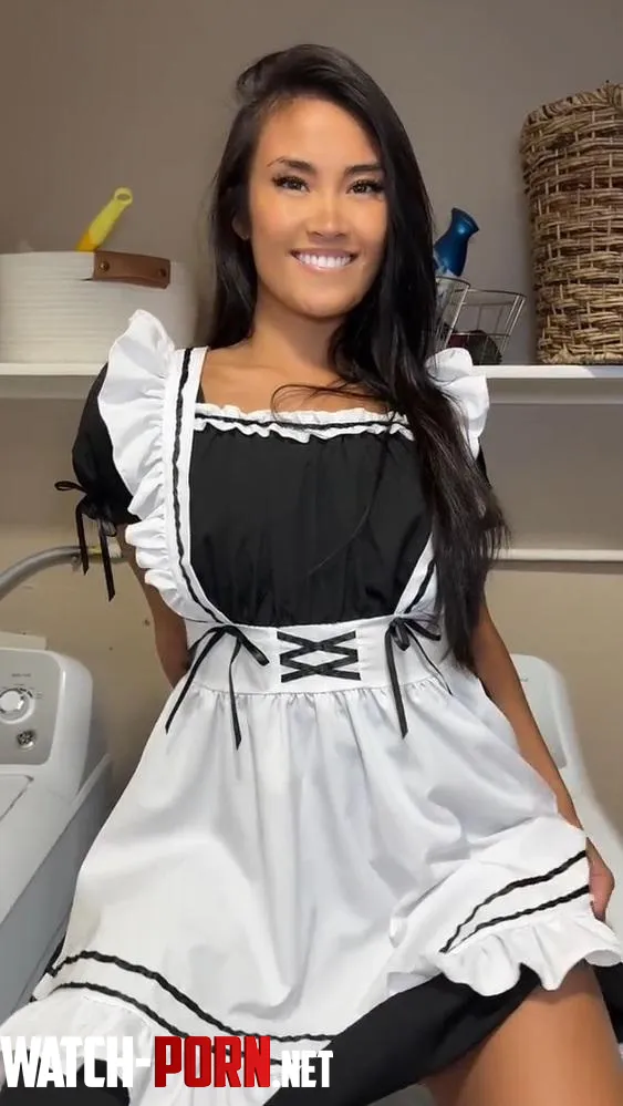 if I could be a maid in your and your wifes house by sunshinemaidxo