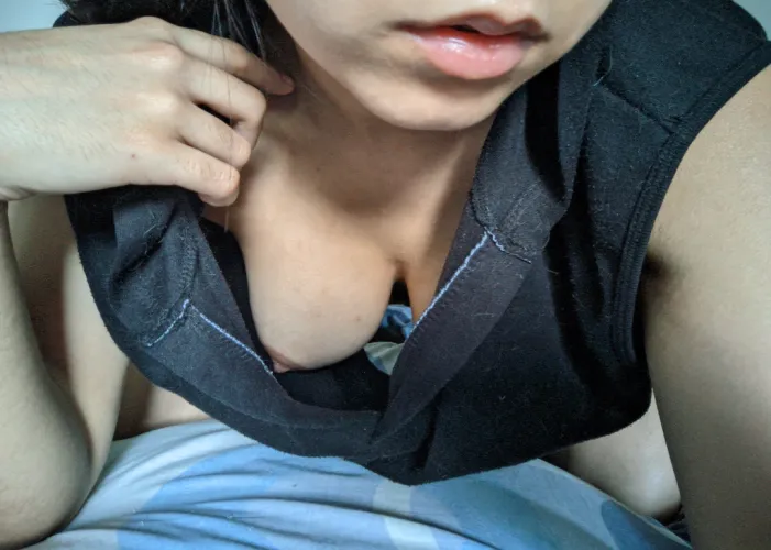 Thumbnail Indigenous_baby: Greetings from Below | downblouse