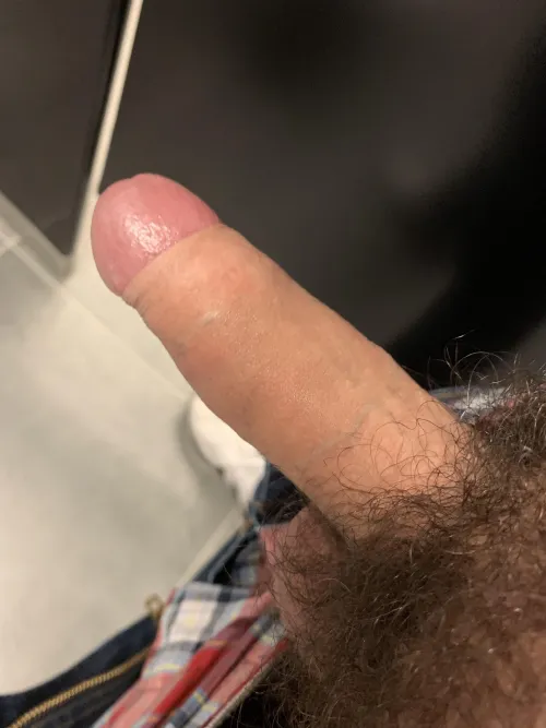 Thumbnail Sensual Foreskin: Smooth Strokes with GoroDalessio