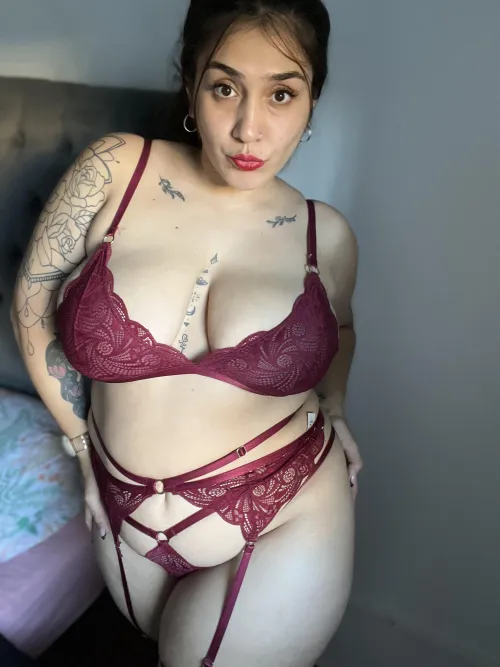 Thumbnail mommysensual's Lingerie Tease: Awakening Desire in ThickThighs