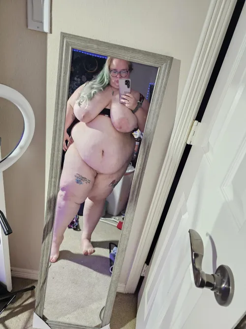 Thumbnail Big is Beautiful: Celebrating Body Positivity by Dependent-Ad7486 | BBW