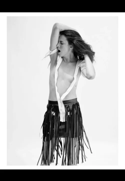 Thumbnail TrafficNo1074 Unveils: Margaret Qualley in celebnsfw