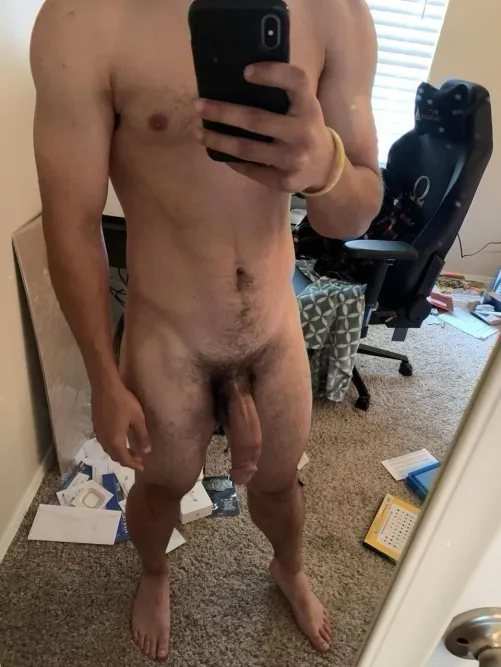 Thumbnail 26M Medical Student Embracing Body Positivity by almost_doc_zeus