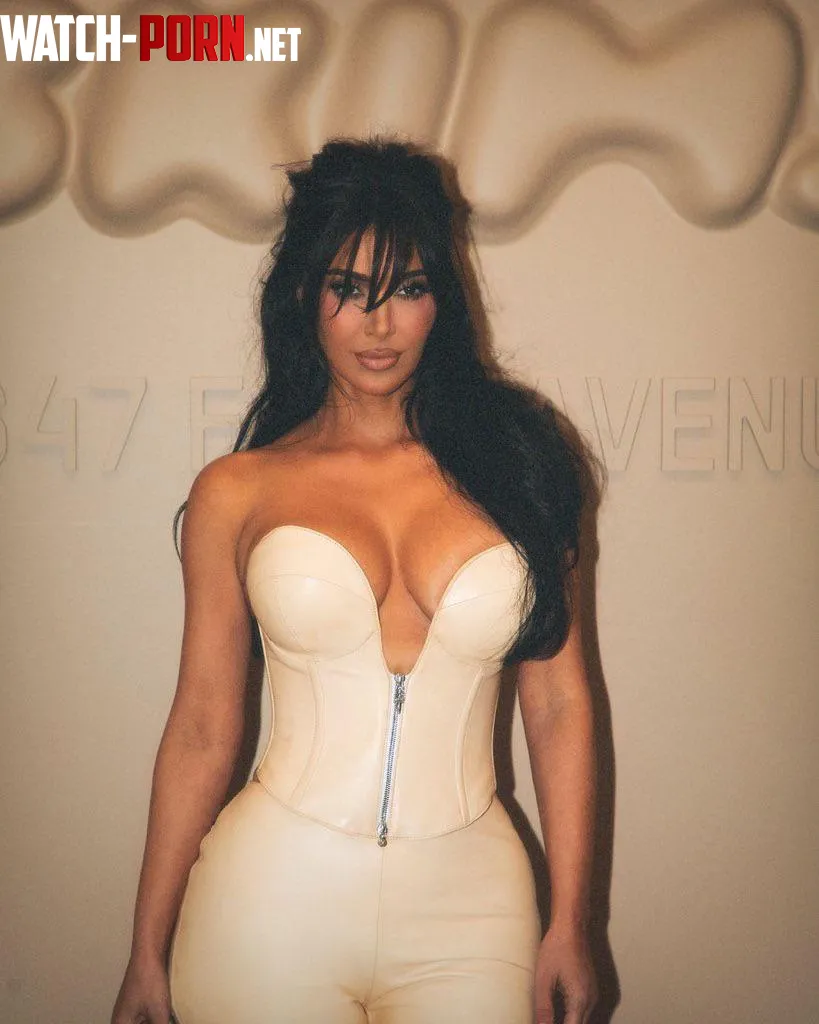 Kim kardashian  by Inevitable-Area7249