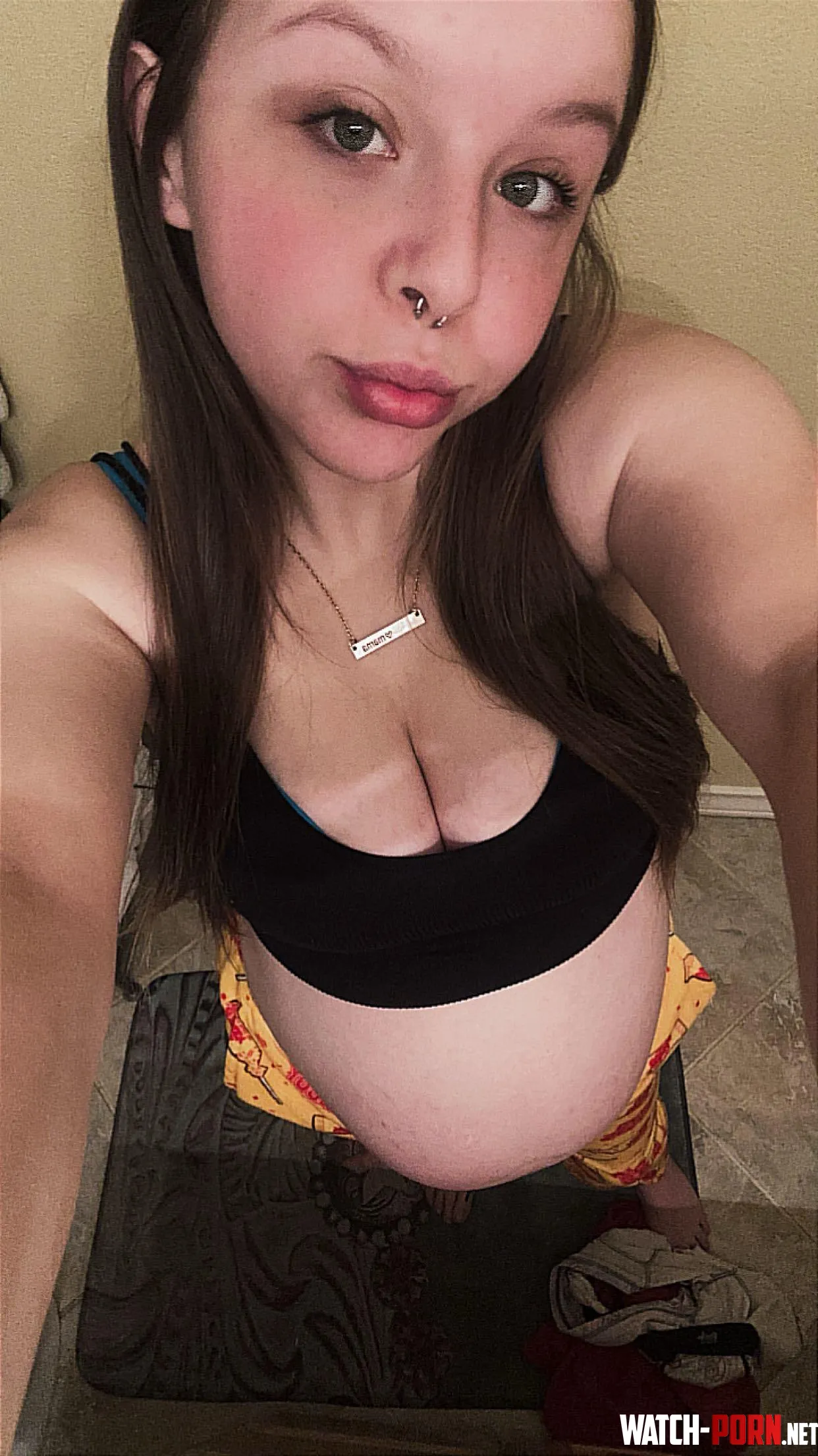 get naughty with this preggo mom by cassieonlyxo