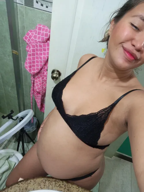 Thumbnail Rekindling Desires: Pleasure after Pregnancy with gigigatica in PreggoPorn