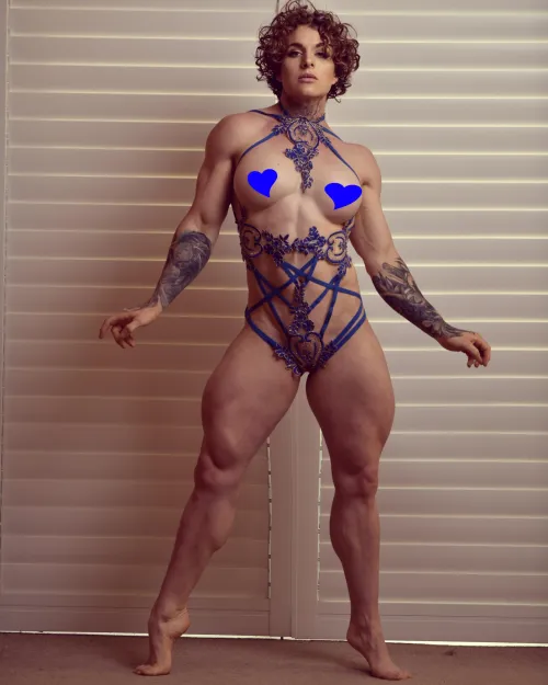 Thumbnail Ready-to-Crush Thighs: Leekeyrouz's Bold ThickThighs