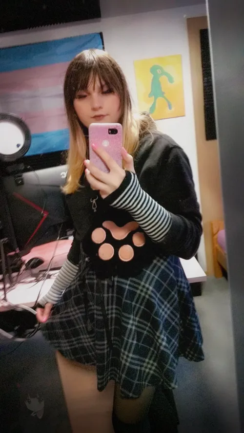 Thumbnail Feeling Cute in Skirt 3: femboy Fashion Evolutions by UnduGT