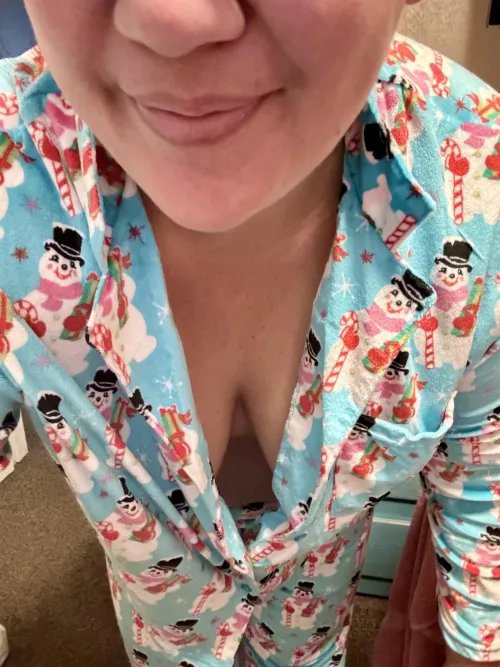 Thumbnail New PJs Delight: PapayaFabulous8205's Downblouse Reveal