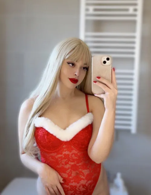 Thumbnail Celebrate Christmas in Style with waifu_amy's Red Lingerie