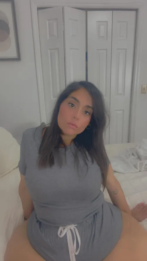 Thumbnail Seductive Bedtime Scenarios with Latina LizaCaderaz | latinas