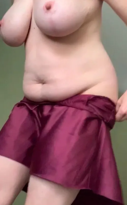 Thumbnail Sharing Bellies and More - NonVerusPersonam's Chubby Charm