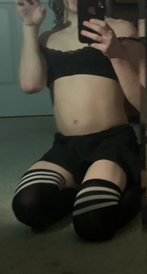 Thumbnail Embracing the All-Black Style with Trapangelslut in femboy