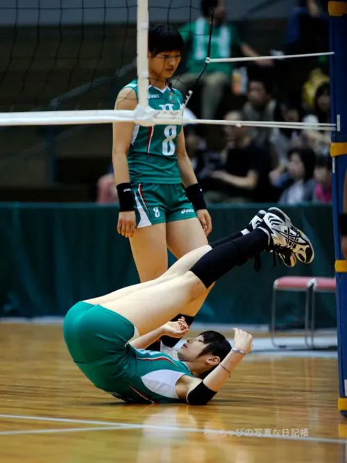 Thumbnail Meet Kim Yeon Koung: Volleyball Sensation