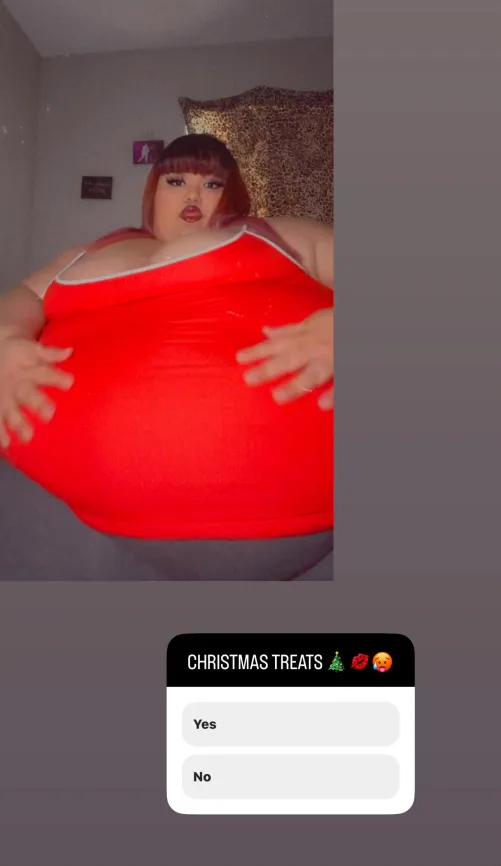 Thumbnail Spoil this Lil Piggy on Christmas - Latinapiggy25 on Insta | Stuffers