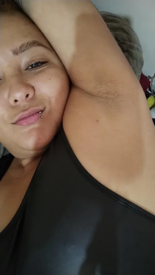 Thumbnail Exploring Armpit Admiration: Share Your Thoughts with thiarew | armpitfetish