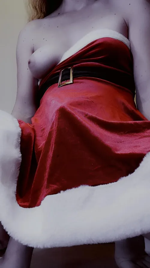 Thumbnail Merry XXXmas Ive been a naughty girl this year how do you think Santa should punish me  by theinternetisameme