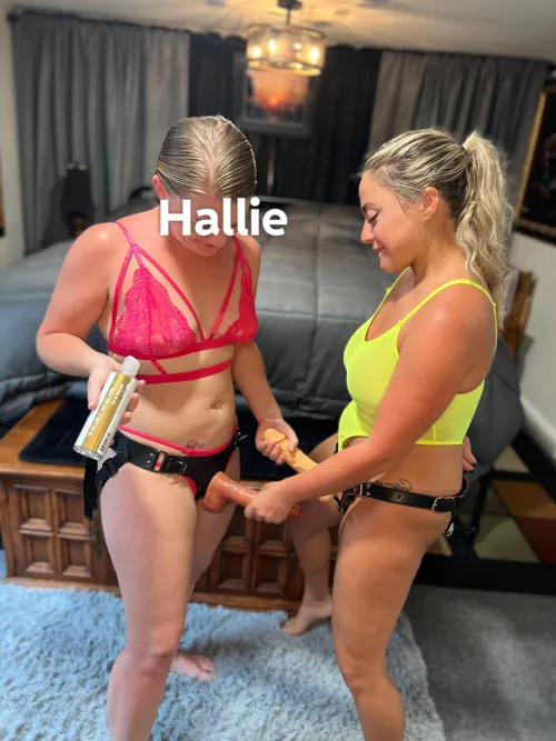 Thumbnail Getting Ready Together: HallieNextDoor’s Adventure in Girlswearingstrapons Category