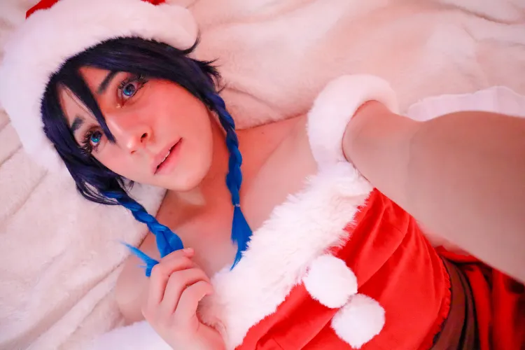 Thumbnail Festive Greetings: Celebrate with PixelSama_cos for a Merry Christmas - Femboy