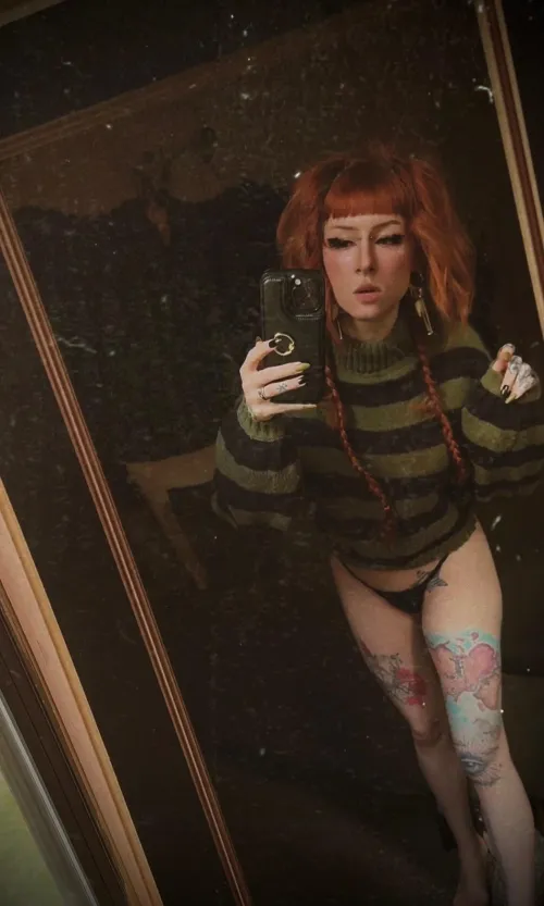 Thumbnail Craving Satisfaction: Luna_sonora2's Urgent Need | Redheads