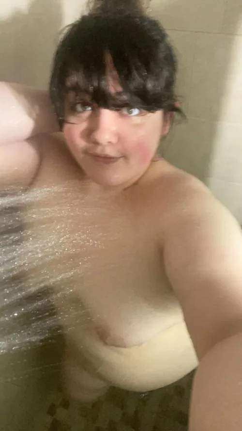 Thumbnail Getting Wet: Exploring the Pleasures of BBW | dandelioncollective