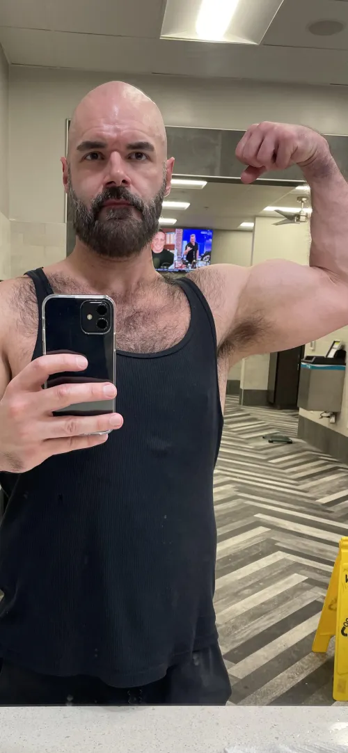 Thumbnail Invitation to 'You want to give this hairy armpit a little lick' - Alistair_Kole's Tempting Post in insanelyhairymen