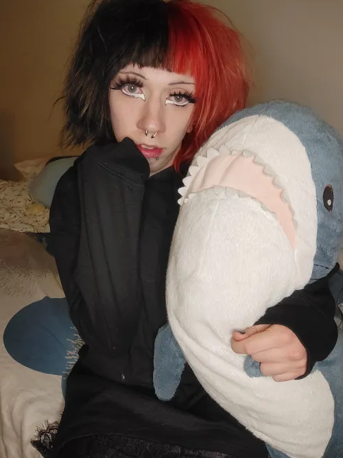 Thumbnail Share a Moment with My Sharky Friend by kazucocosplay in the femboy Category