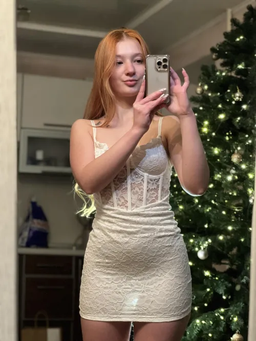 Thumbnail Christmas Redheads Captured: Tacept471a's Tightdresses Selfies