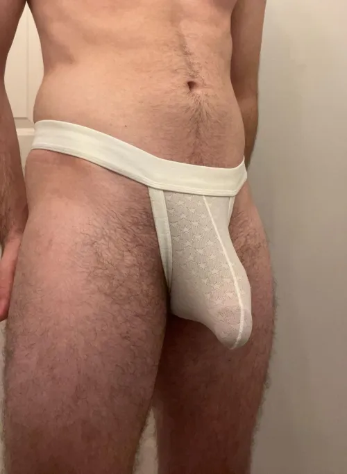 Thumbnail 20rb62 Presents Their Favorite Pair of Bulges - A Closer Look