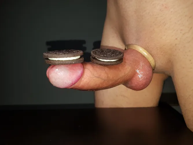 Thumbnail Oreos Lover: VikoDiko7's Quirky Inquiry in gayporn