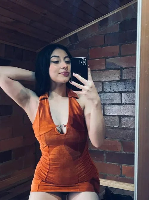 Thumbnail FlirtyxxxKitten's Fitness Obsession Unveiled in Tight Dress Fashion