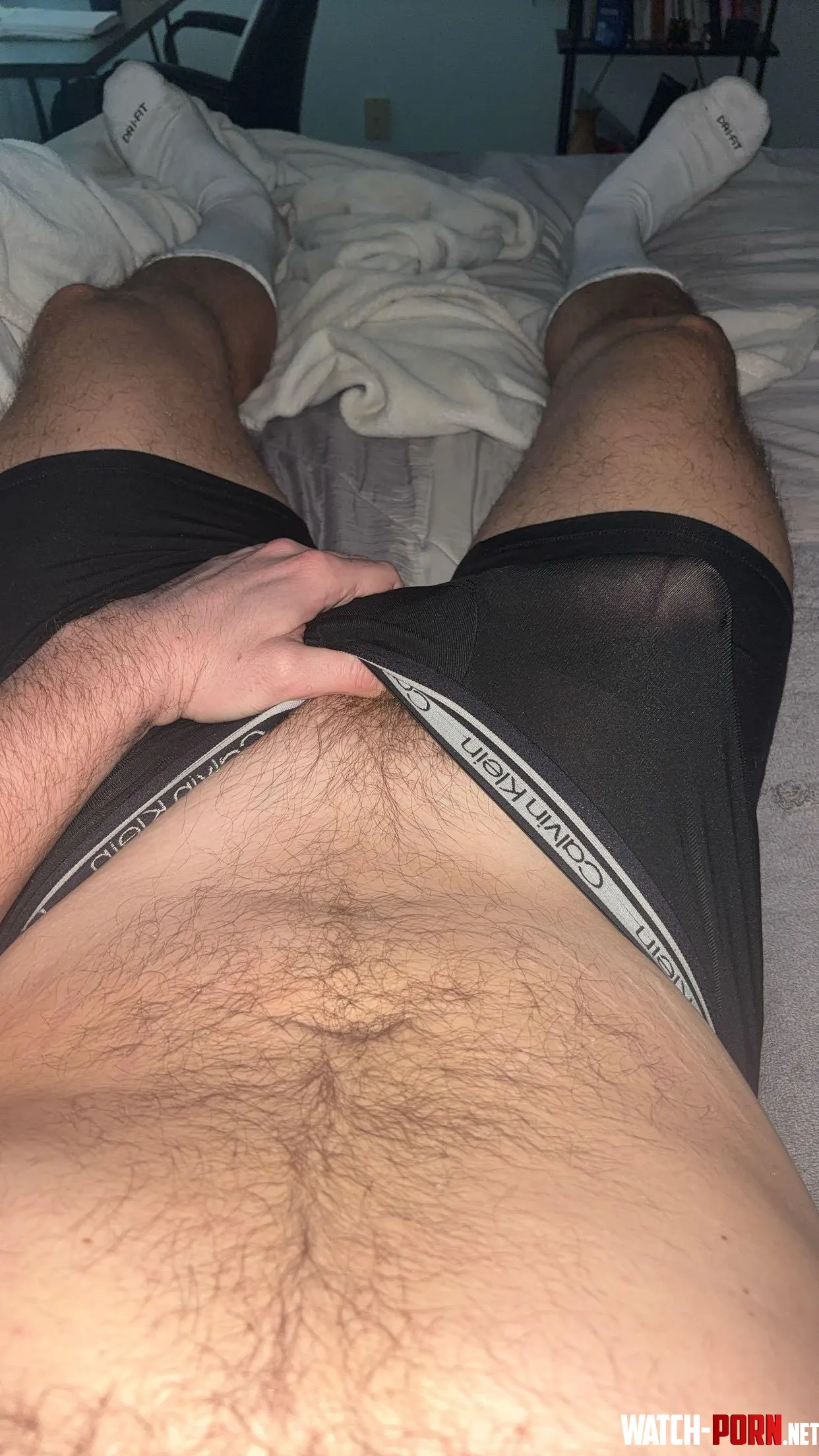 Hung hairy fit dad bod Looking for chill jerk buds Dm me 30 by m66309