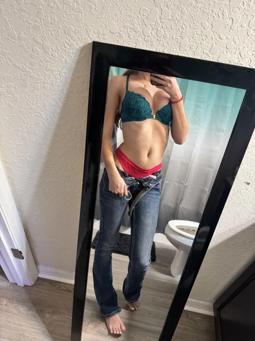 Thumbnail Calling Out Volunteers to Help with These Jeans on OnlyFans101 by Madisynhumphreys