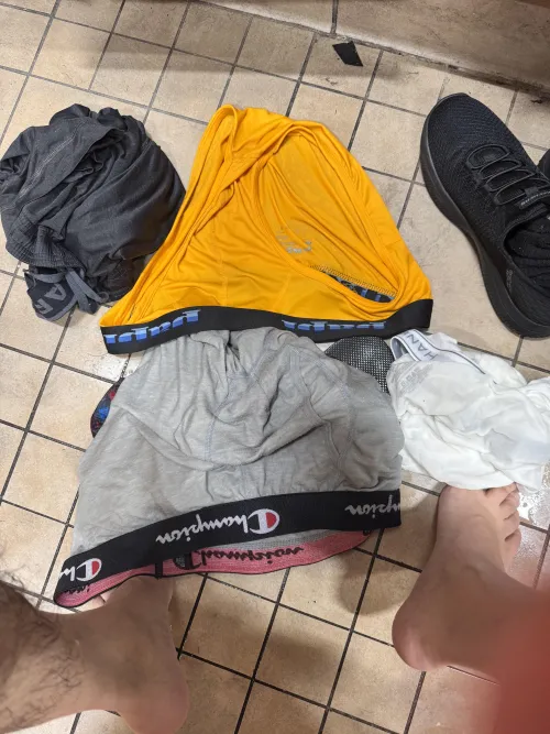 Thumbnail Locker Room Findings: 2 Pairs of Boxershorts Uncovered