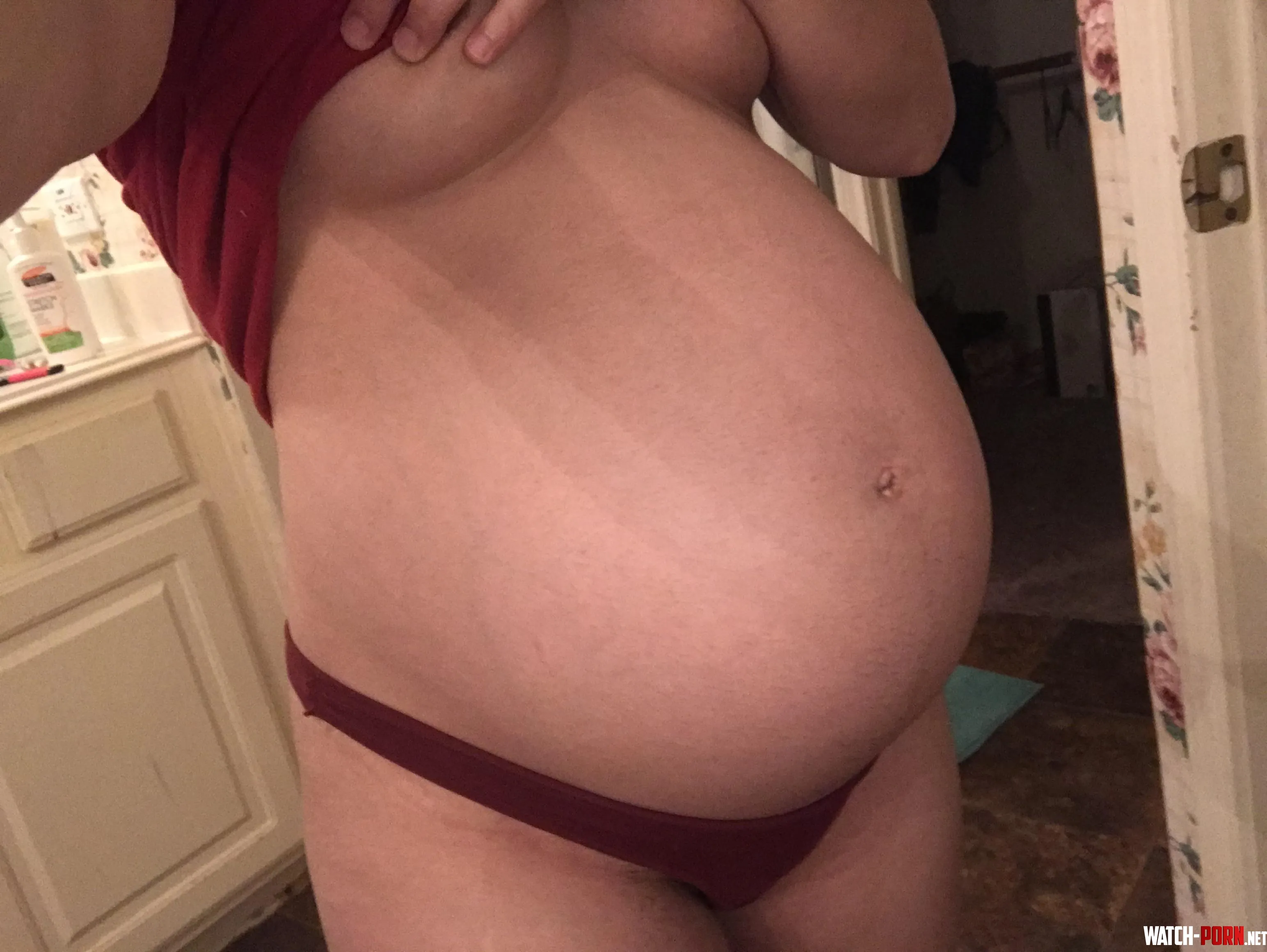 28 weeks pregnant thong  by Goodwetwet