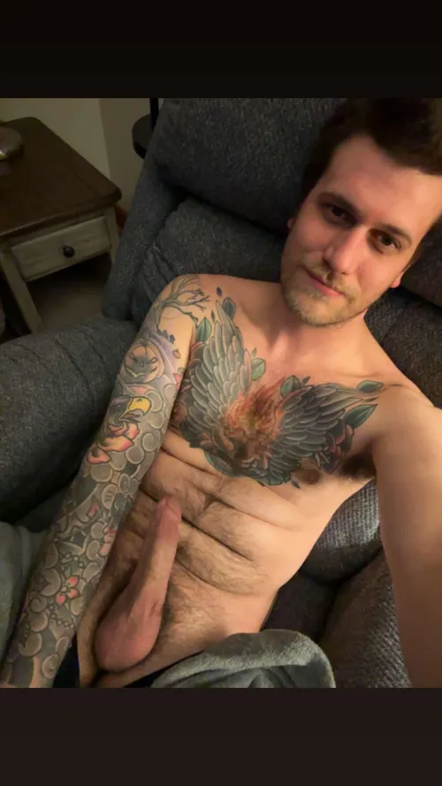 Thumbnail Horny Mornings: A Personal Account from zzzmich0 in hotguyswithtattoos Realm