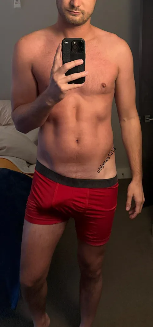 Thumbnail Working on Tan Lines at 30: bjames1313's Journey | Bulges