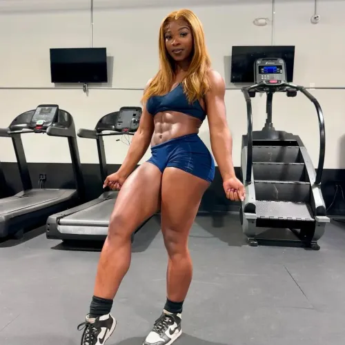 Thumbnail Unveiling ___P3's Power Lifting Training Journey in ThickFit