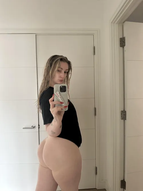 Thumbnail Evolving Curves: rubythestallion's Transformation Journey in ThickWhiteGirls