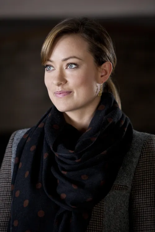 Thumbnail Olivia Wilde: Celebrating the Elegance of a Star | CelebMaestro